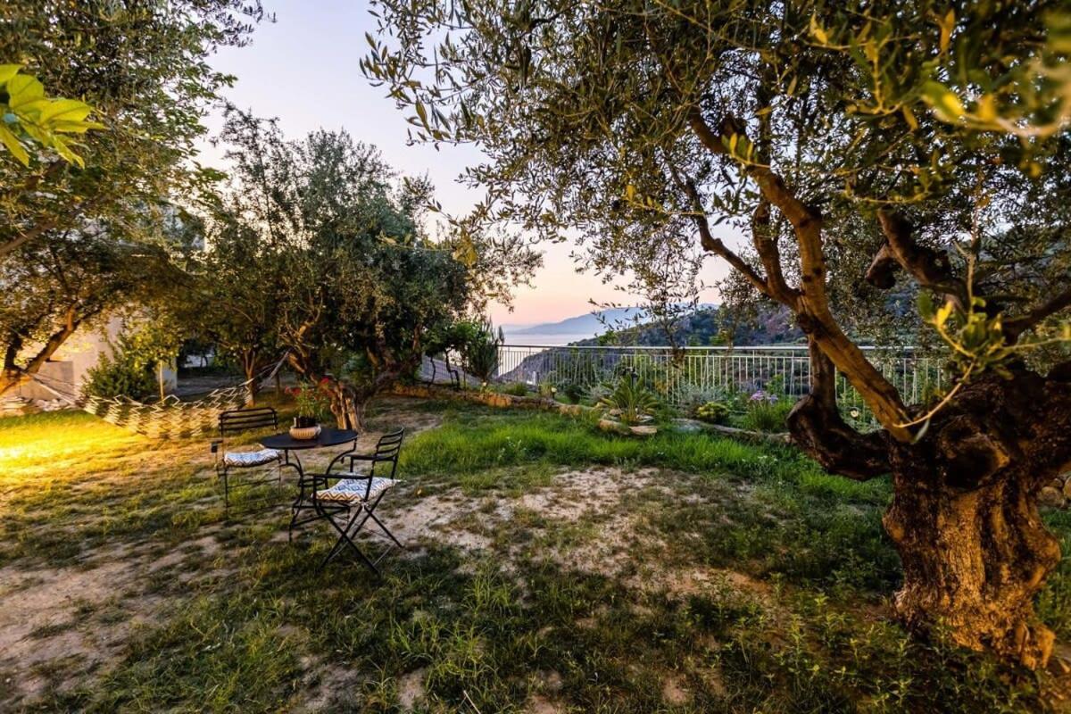 Kitries Summer Getaway - Eden Cozy Suite Kitriaí Екстериор снимка